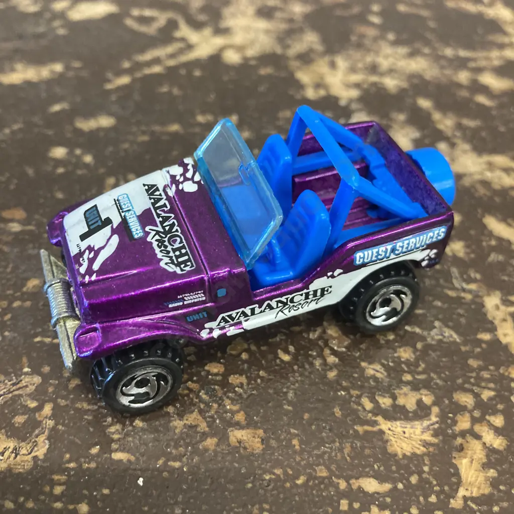 1985 Mattel Inc Hot Wheels Wreckin' Rig Truck, Yellow With Ramp & 1990  Avalanche Resort Guest Services Purple Jeep Image 1++